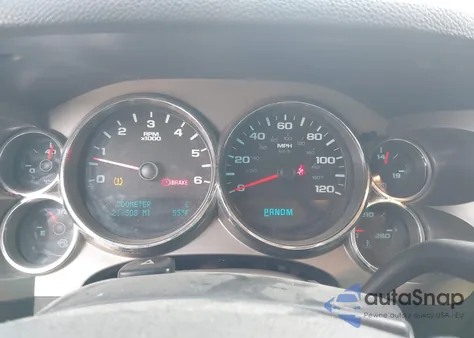 2010 Chevrolet Silverado 1500 Lt z USA, uszkodzony, nr VIN 1GCSKSE38AZ216595